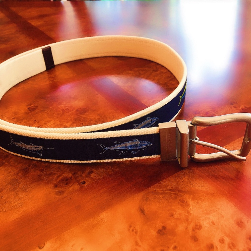 NWOT Field & Stream Fish Belt.